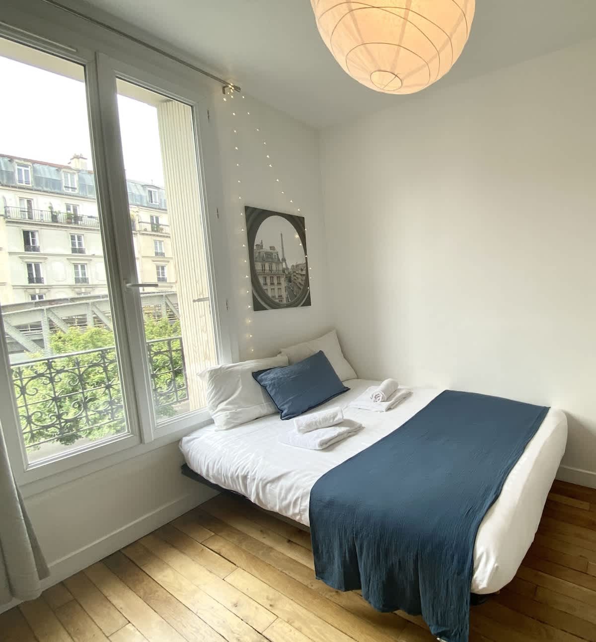 Suite Hallyday, 15e arrondissement